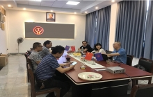 浙江中南大學(xué)陽教授一行來廠考察，合作研發(fā)無人電機(jī)車