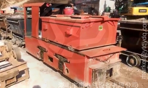5噸湘潭防爆電機車運行視頻